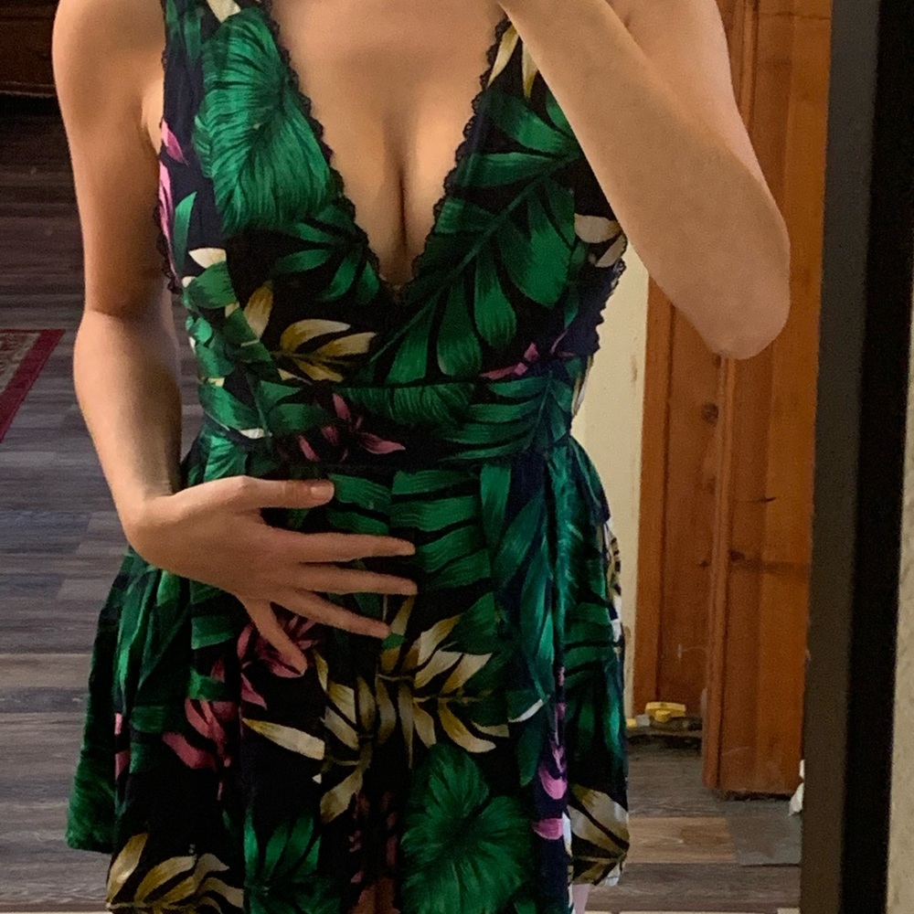 🌴Tropical Getaway romper🌴